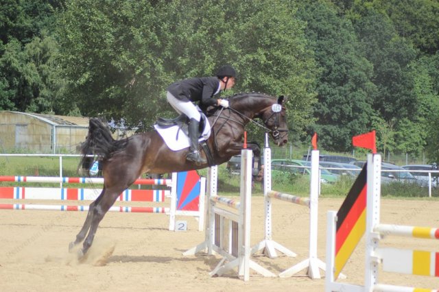 13-56-31_img_3781
