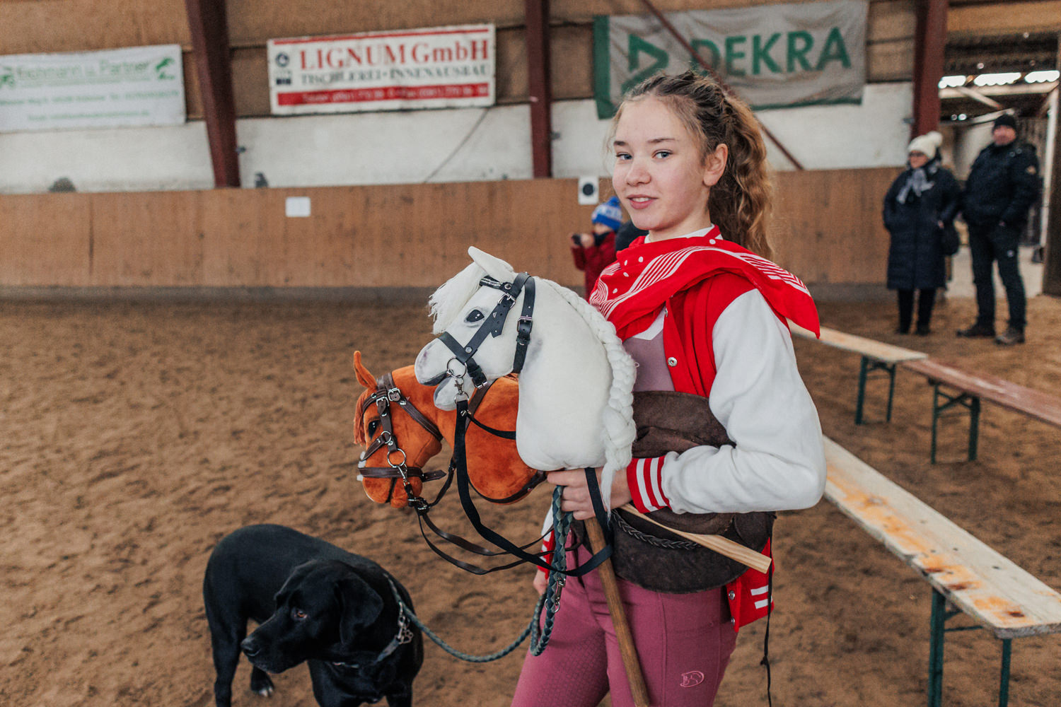 Reiten Rostock, Freitzeitreiten Rostock, Ausreiten, Gelände reiten, Pemsionsstall Rostock, Pferde, Reitstall, Reitverein